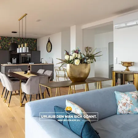 Schindler Luxury Penthouse